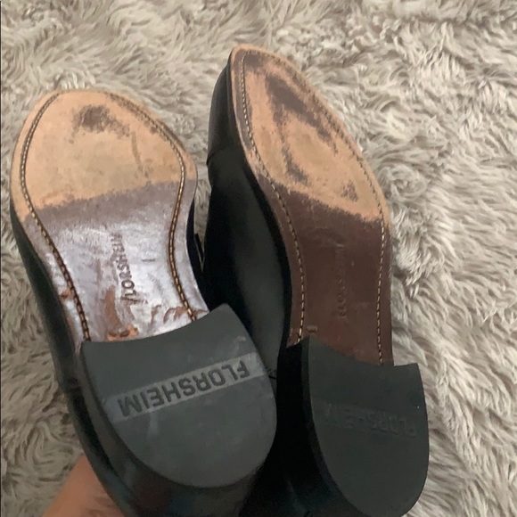 Men’s Dress Shoe - Picture 3 of 4